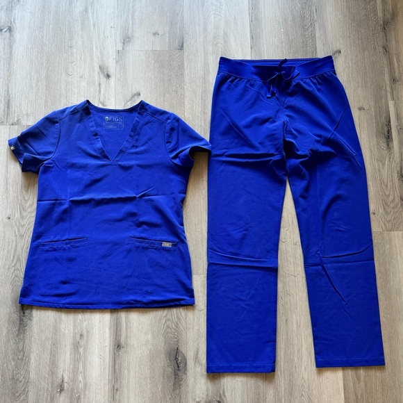 Figs Deep Royal Blue Casma Livingston Scrubs - Picture 1 of 9